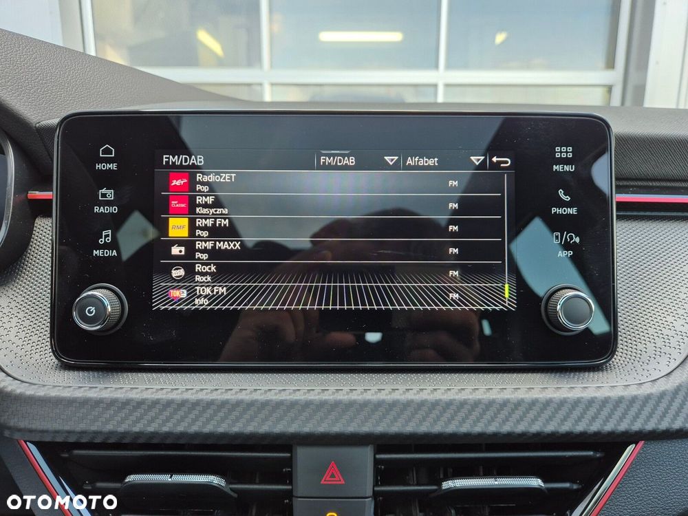 Skoda Kamiq 1.0 TSI Monte Carlo DSG - 30