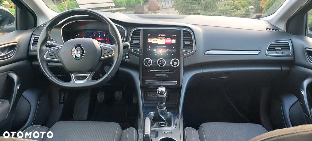 Renault Megane 1.5 Blue dCi Intens - 13