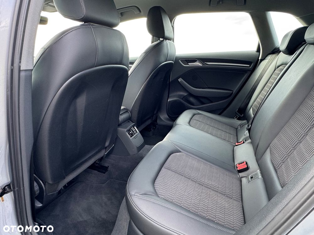 Audi A3 Sportback 1.4 TFSI cylinder on demand ultra Ambiente - 27