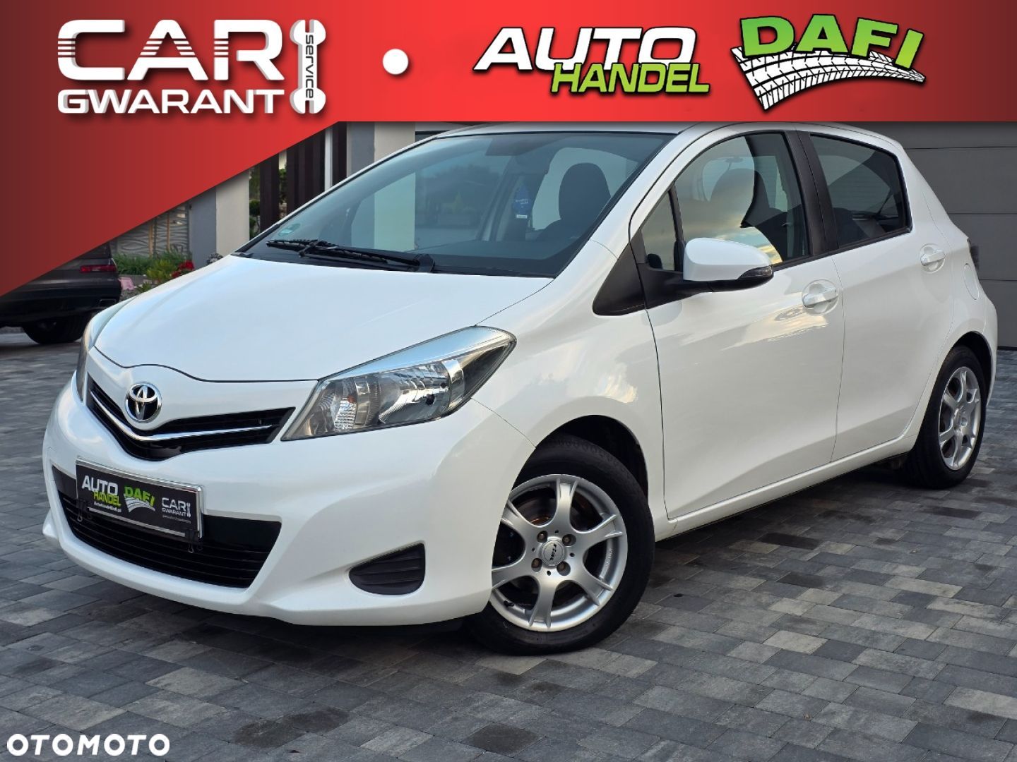 Toyota Yaris - 1