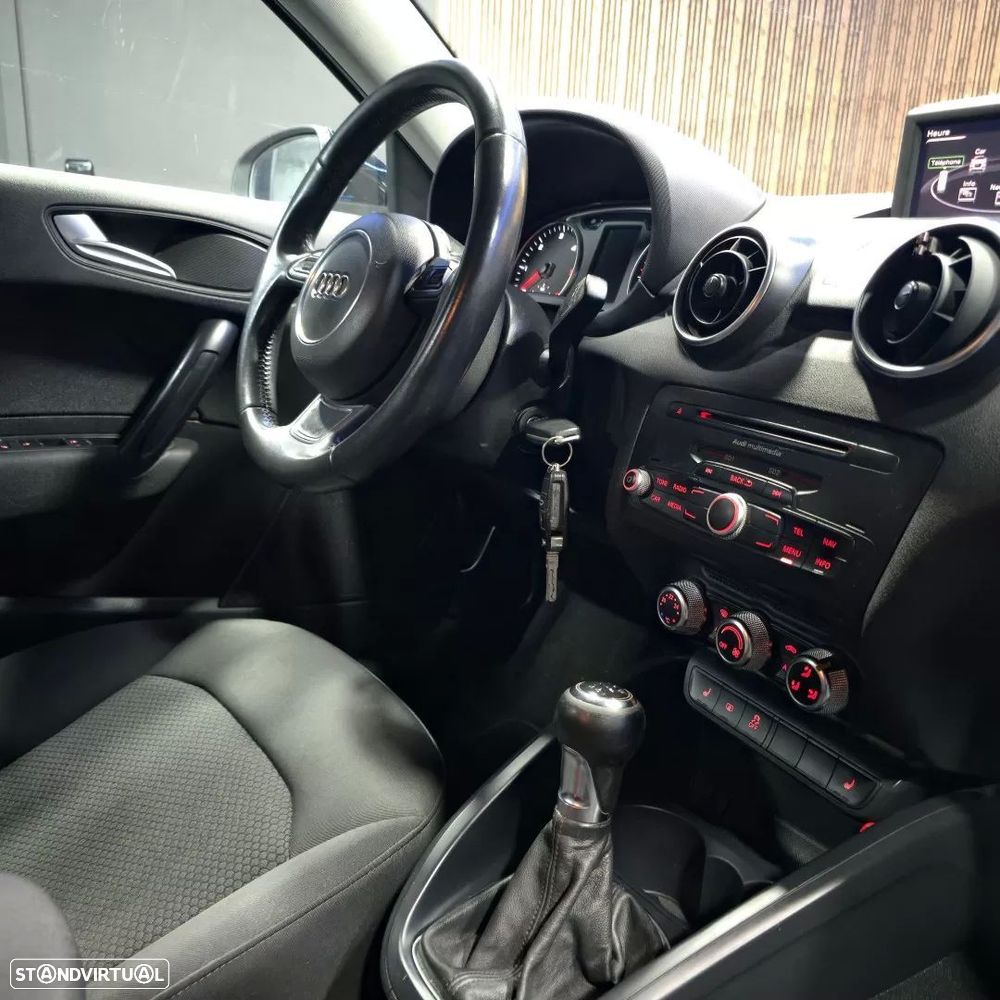 Audi A1 Sportback 1.6 TDI Business Line - 5