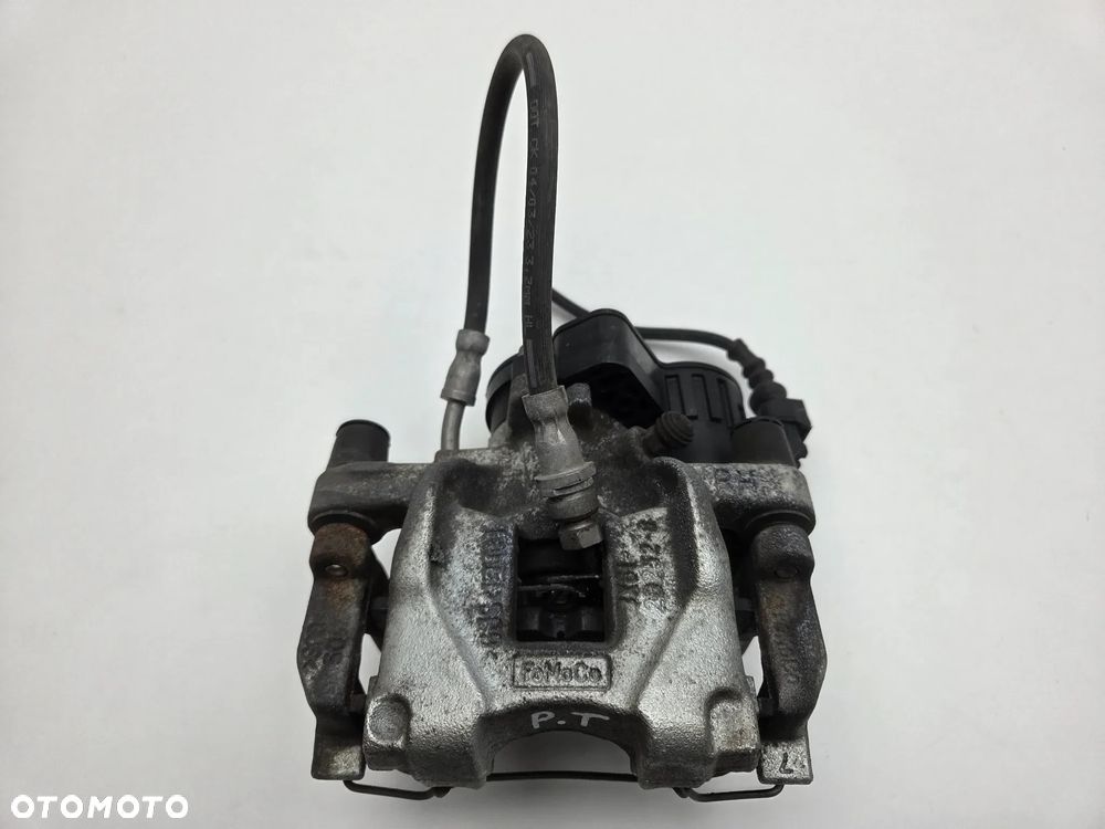 FORD FOCUS MK4 ZACISK HAMULCOWY PRAWY TYŁ NX61-2D250 - 3