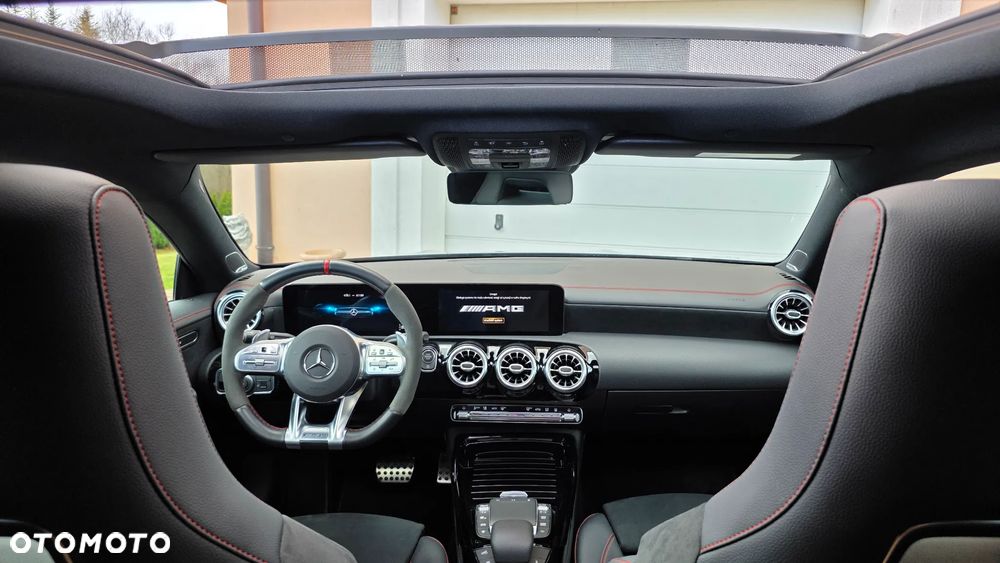 Mercedes-Benz CLA AMG 35 4-Matic 7G-DCT - 24