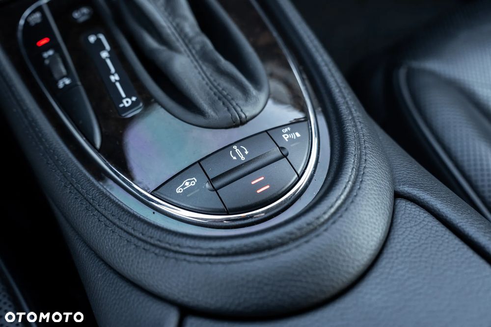 Mercedes-Benz CLS 320 CDI 7G-TRONIC DPF - 33