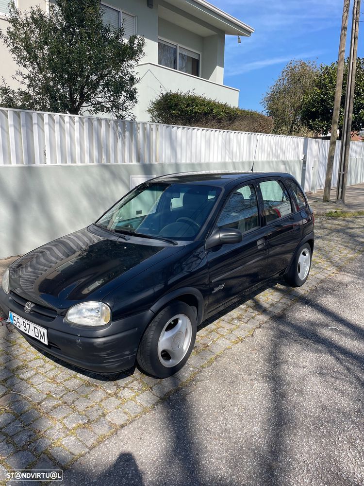 Opel Corsa 1.2 Swing - 1