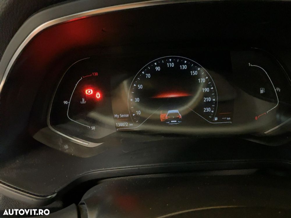Renault Captur - 16
