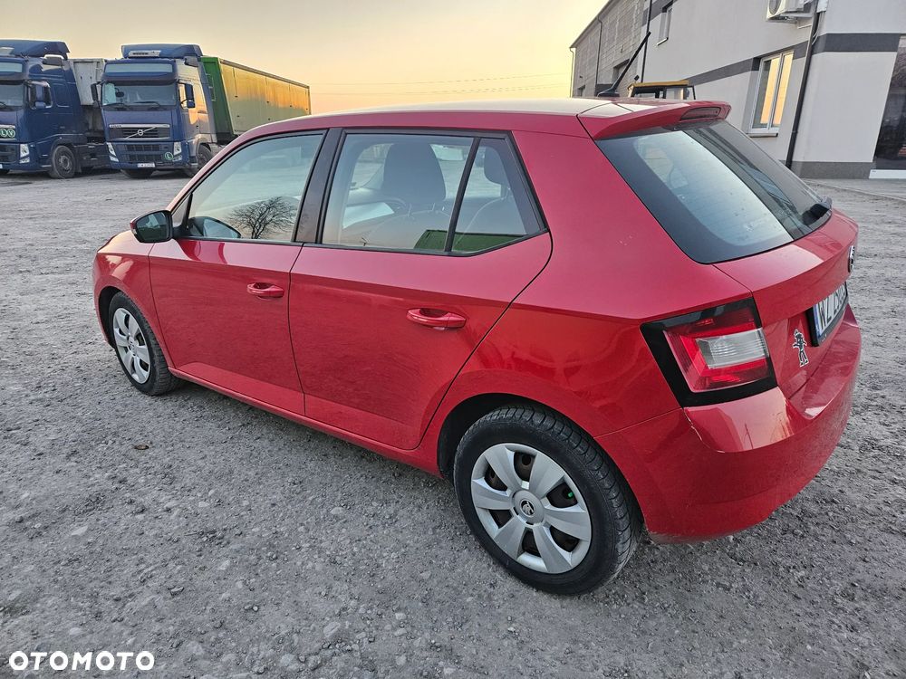 Skoda Fabia 1.2 TSI Active - 3