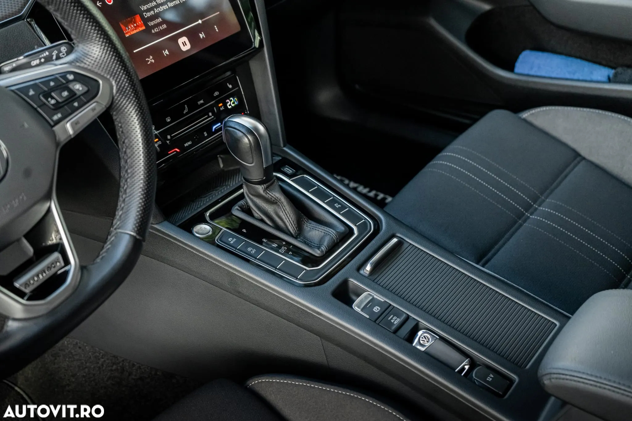 Volkswagen Passat Alltrack 2.0 TDI DSG 4Motion - 9