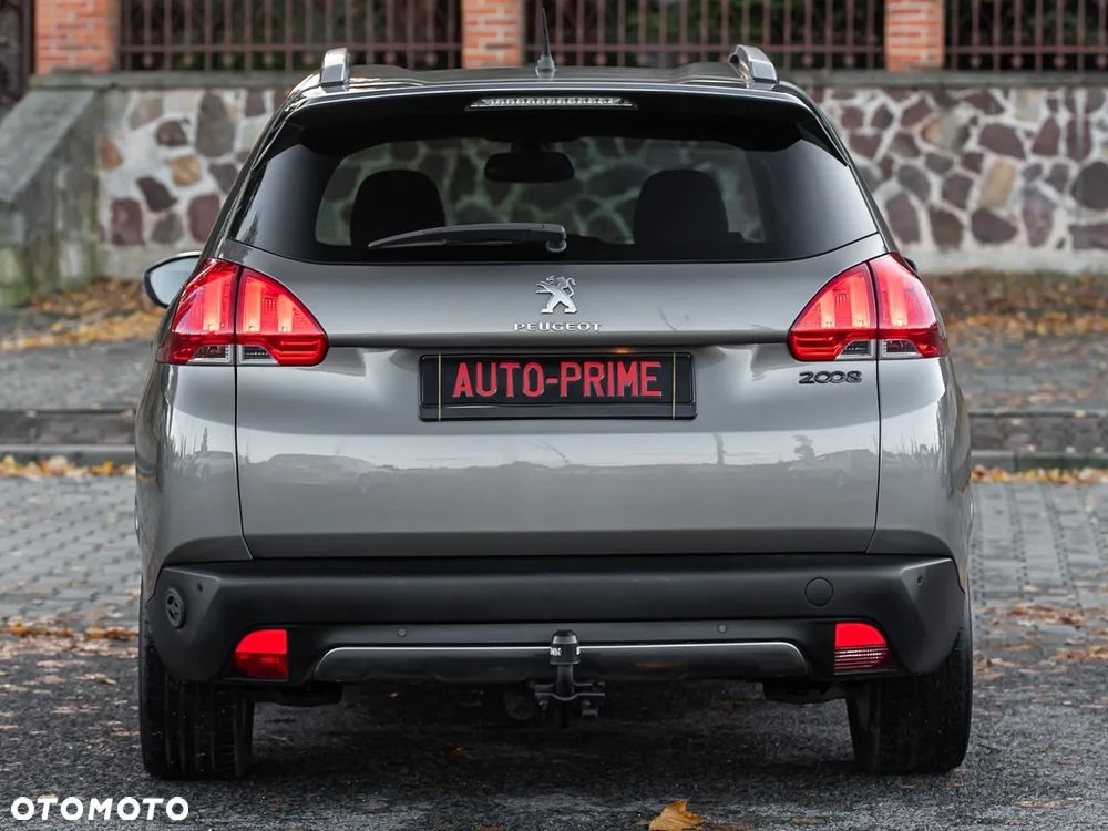 Peugeot 2008 - 12
