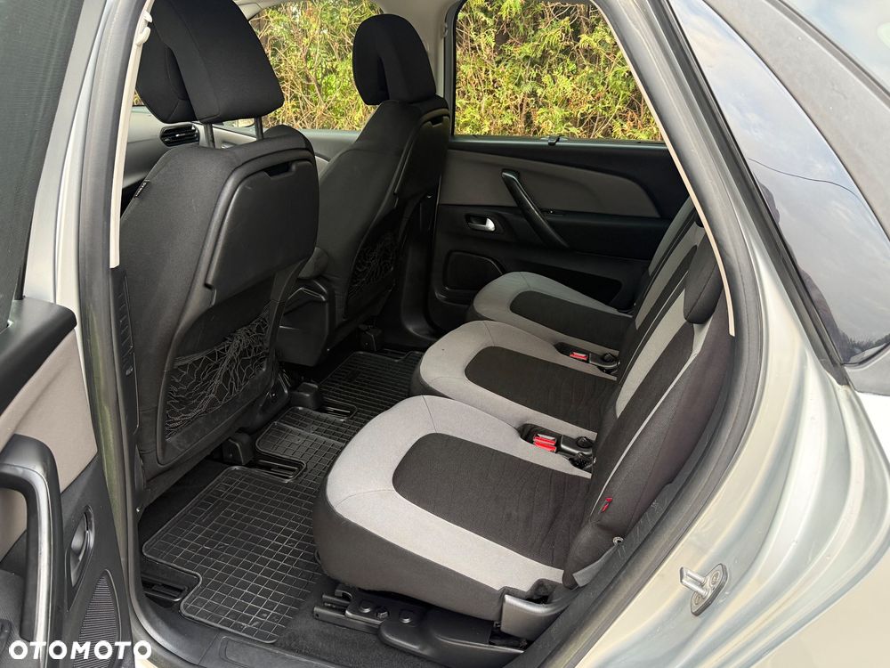 Citroën C4 Picasso e-HDi 115 Attraction - 9