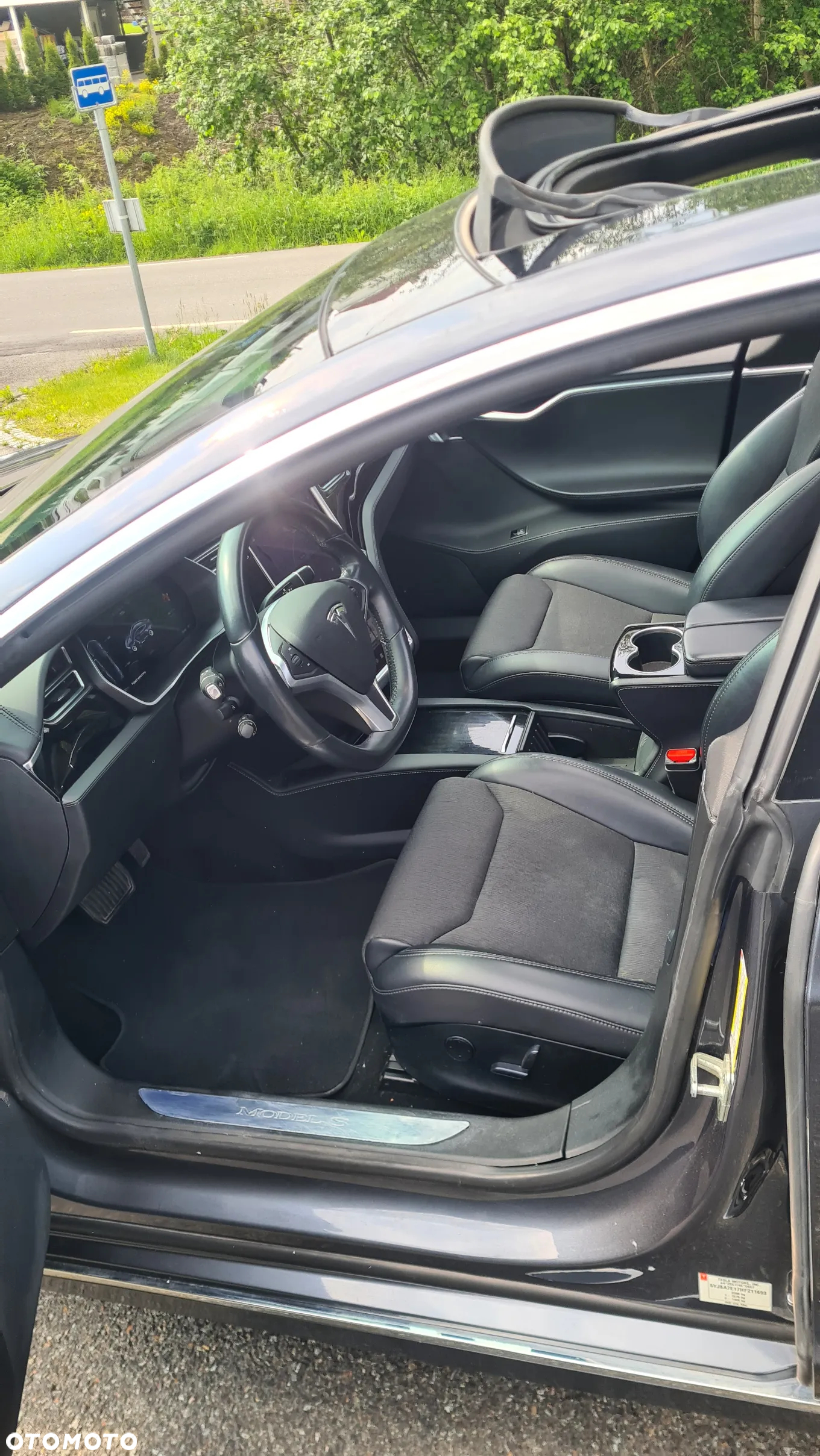 Tesla Model S Standard - 19