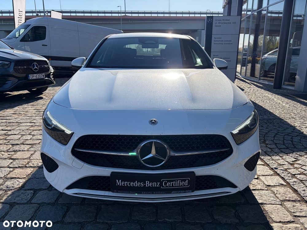 Mercedes-Benz Klasa A 220 4-Matic Progressive 8G-DCT - 2