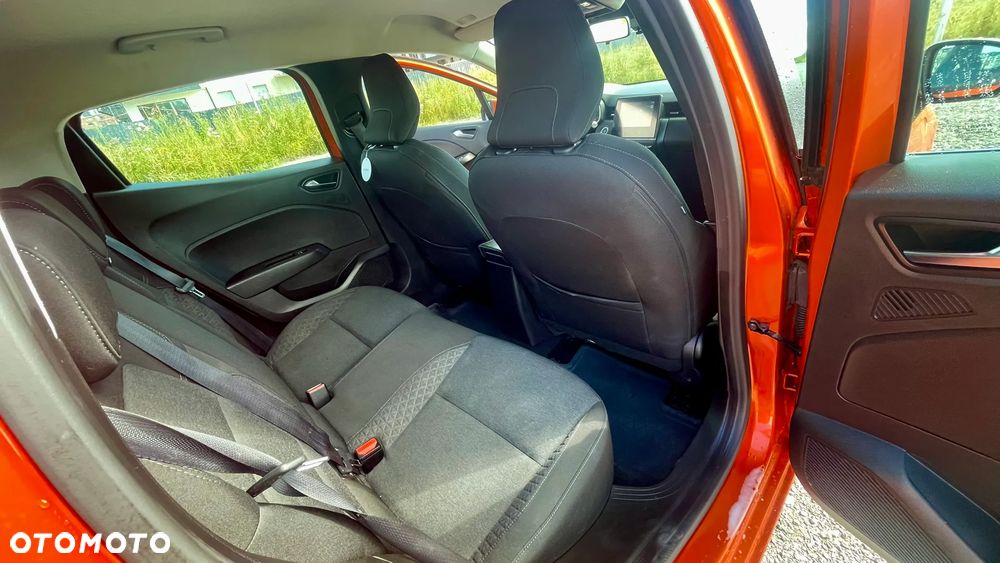 Renault Clio - 20