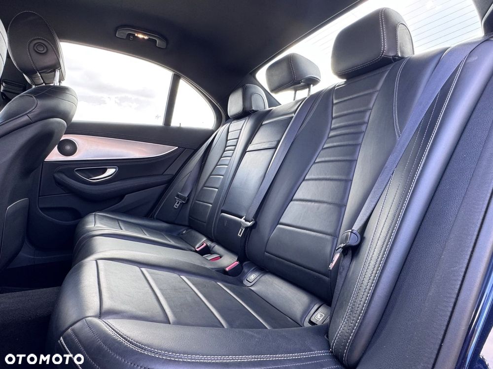 Mercedes-Benz Klasa E 350 d 9G-TRONIC AMG Line - 20