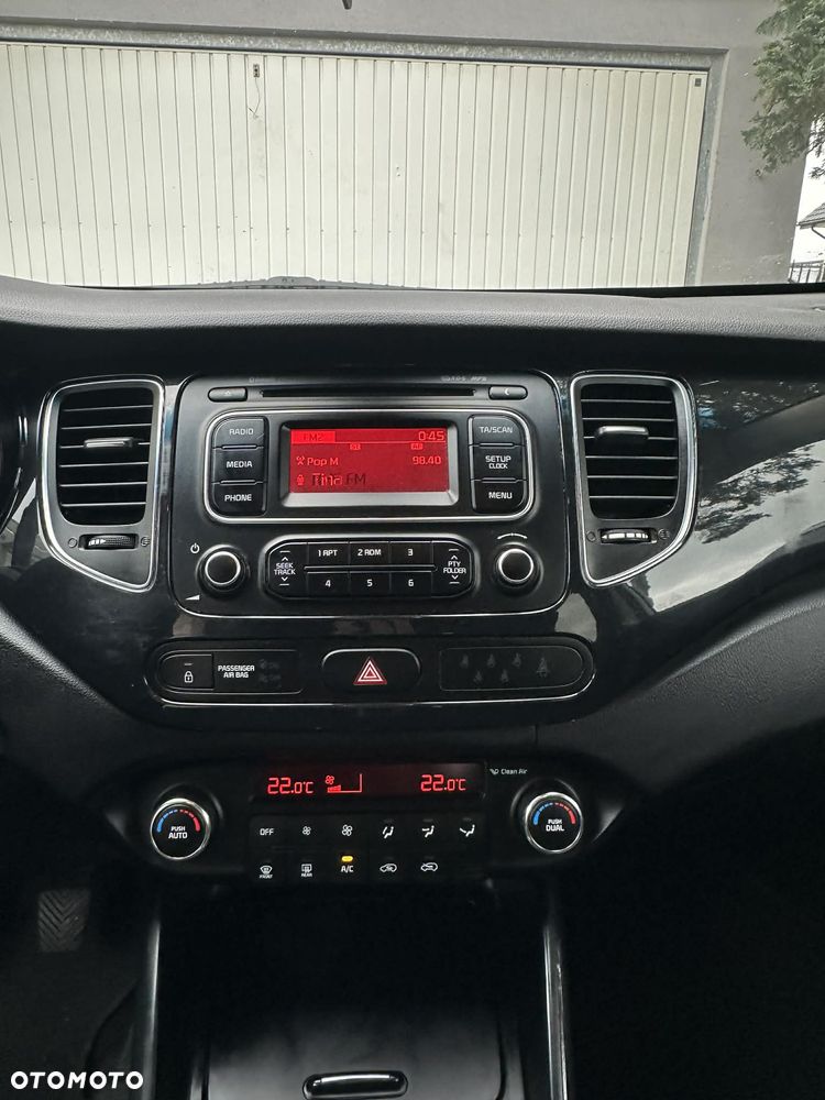 Kia Carens 1.7 CRDi 115 Dream Team Edition - 18