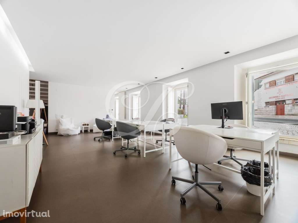 Moradia T5 | Paço de Arcos - Grande imagem: 4/38