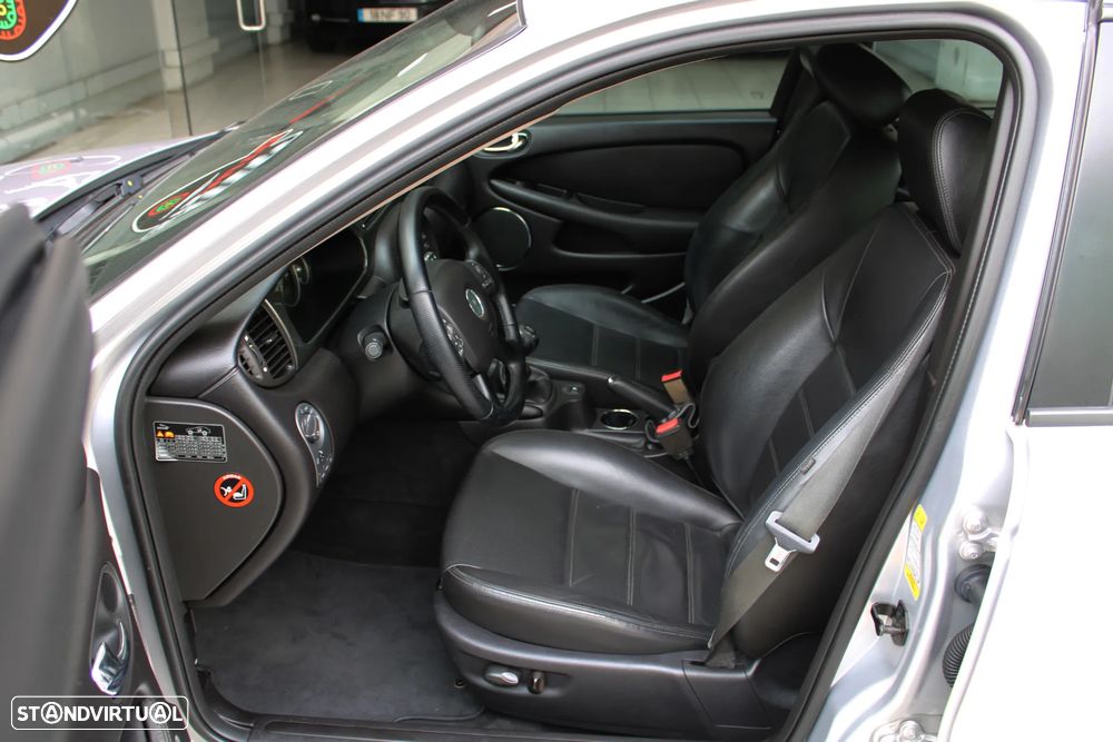 Jaguar X-Type 2.2 D Classic - 22
