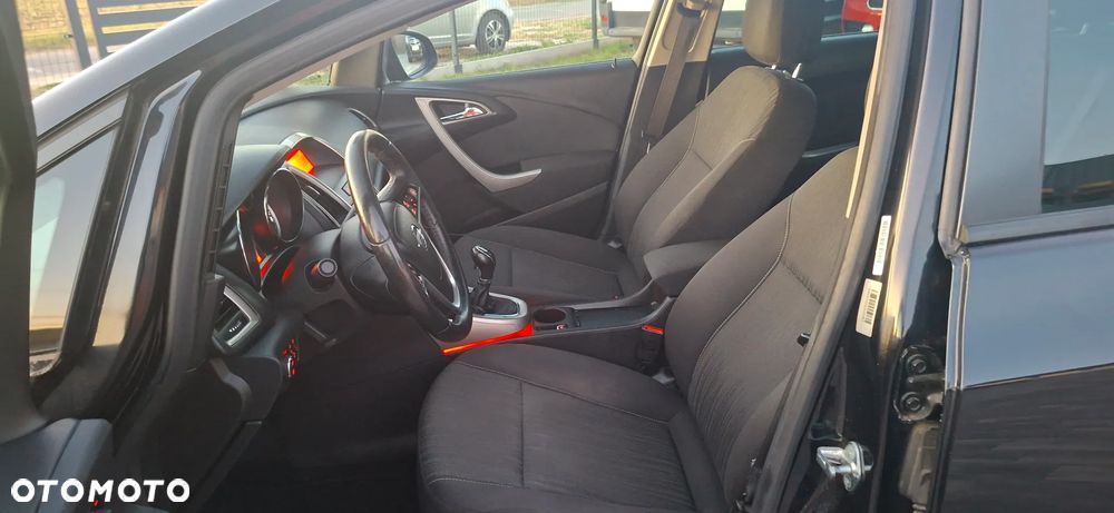 Opel Astra 1.6 Color Edition - 18
