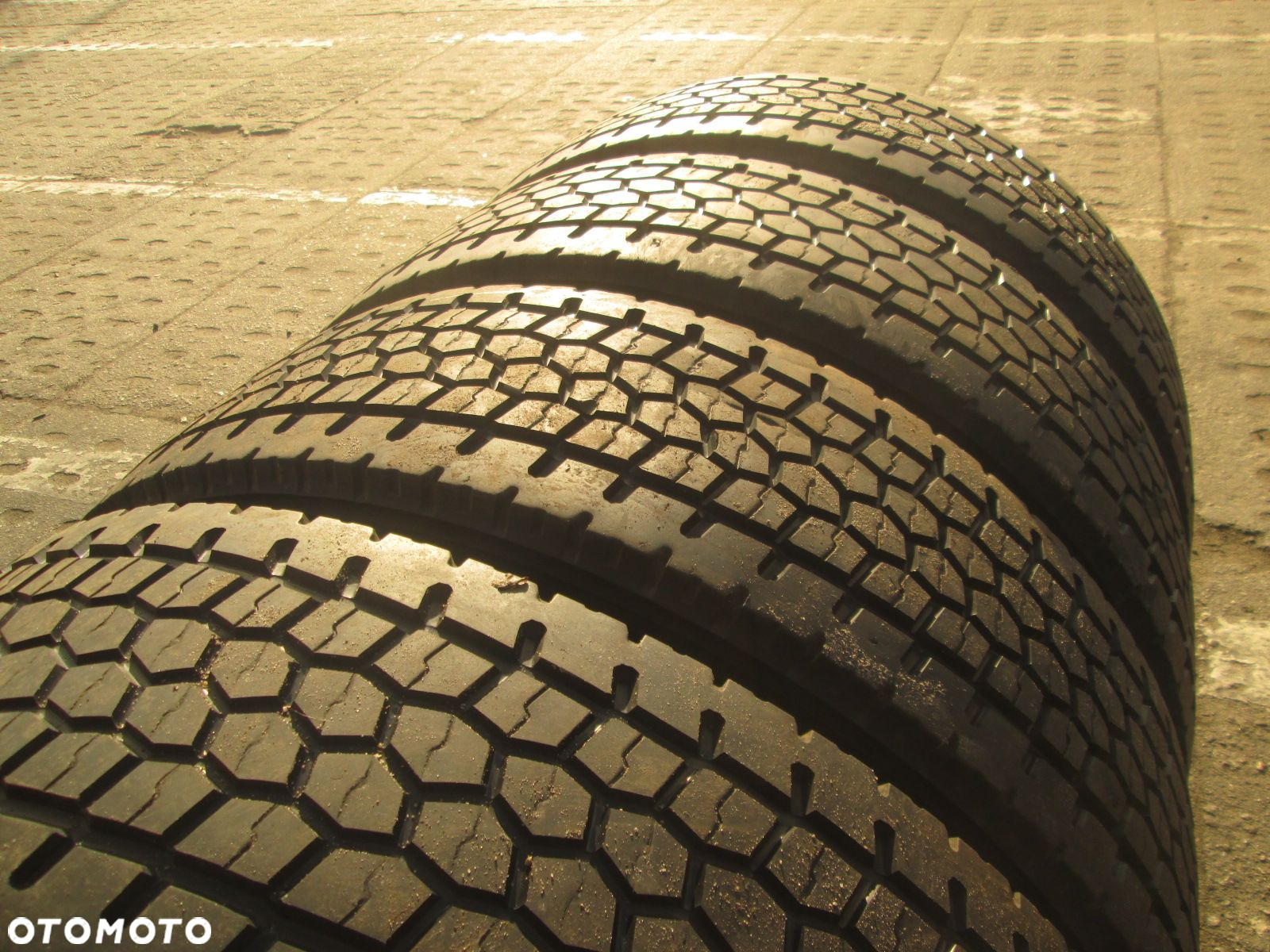 Opony ciężarowe 315/70r22.5 Bridgestone H-DRIVE 002. Opony ciężarowe - 6
