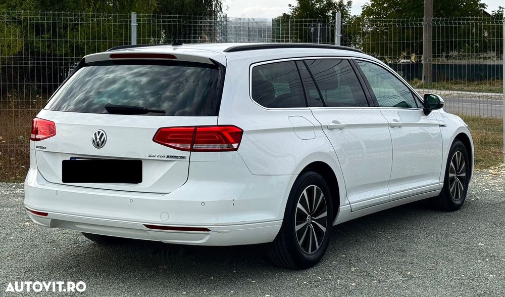 Volkswagen Passat Variant 2.0 TDI DSG (BlueMotion Technology) Comfortline - 4