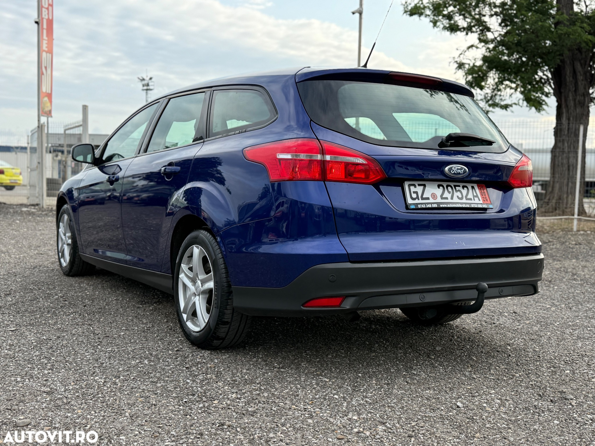 Ford Focus 1.5 EcoBlue Start-Stopp-System COOL&CONNECT - 4