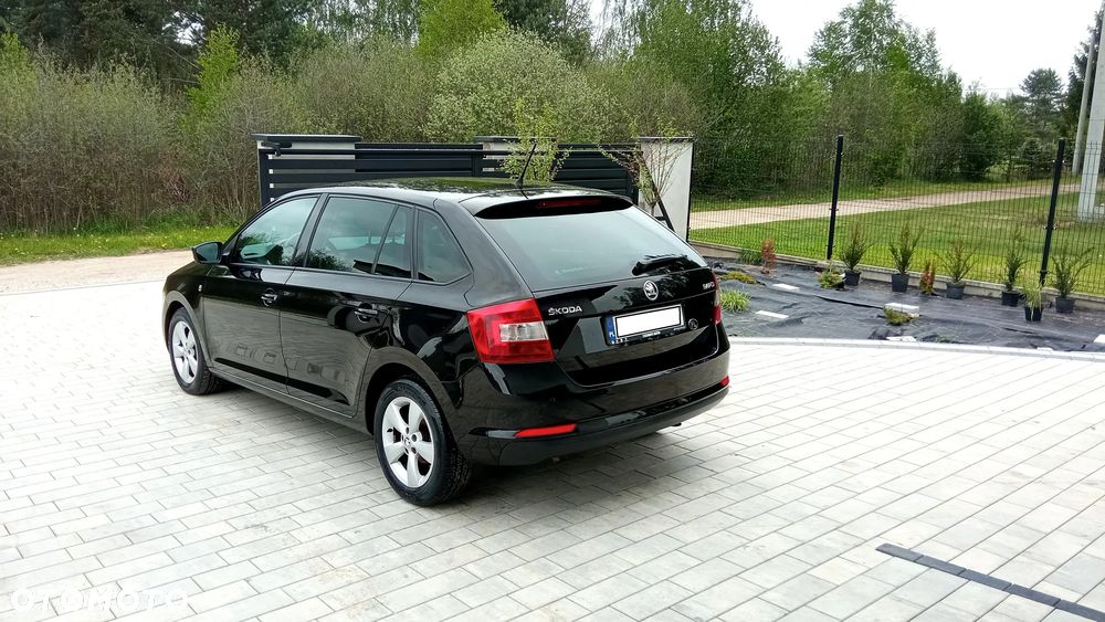Skoda RAPID - 7