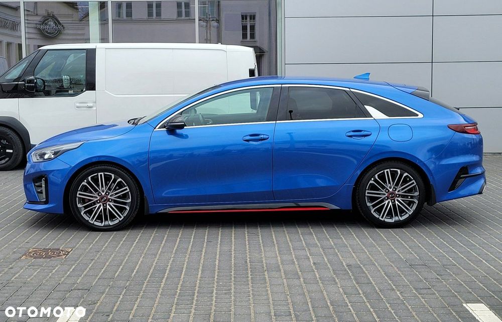 Kia ProCeed 1.6 T-GDI GT DCT - 2
