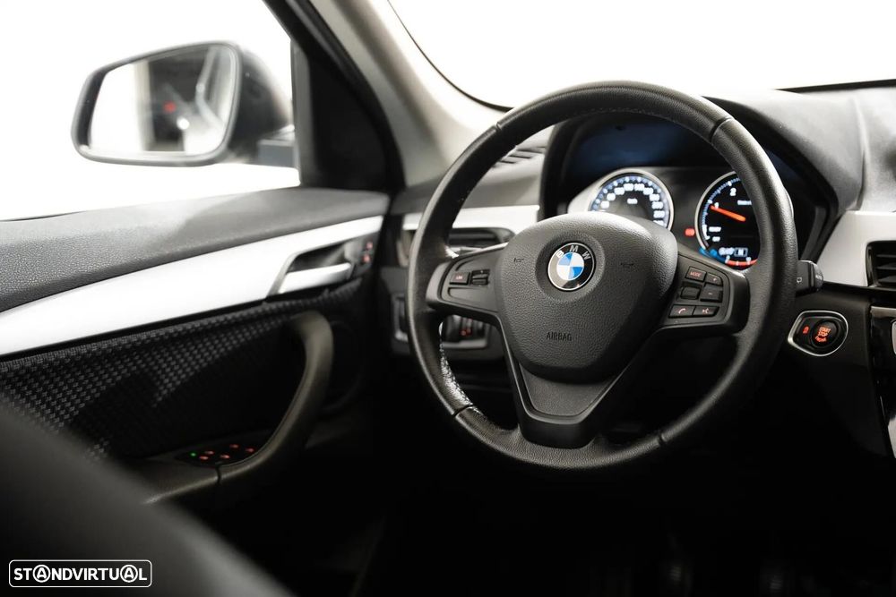 BMW X1 18 d sDrive Advantage - 11