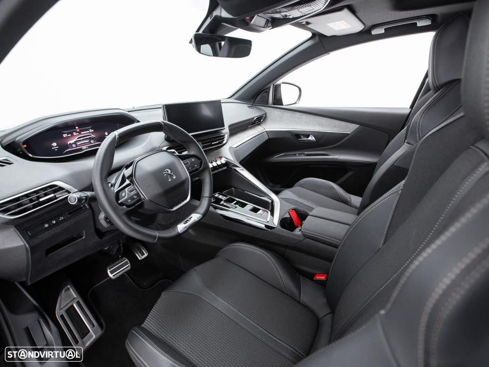 Peugeot 5008 Hybrid 136 e-DSC GT - 9