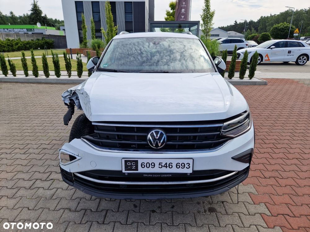 Volkswagen Tiguan 1.5 TSI EVO Life - 17