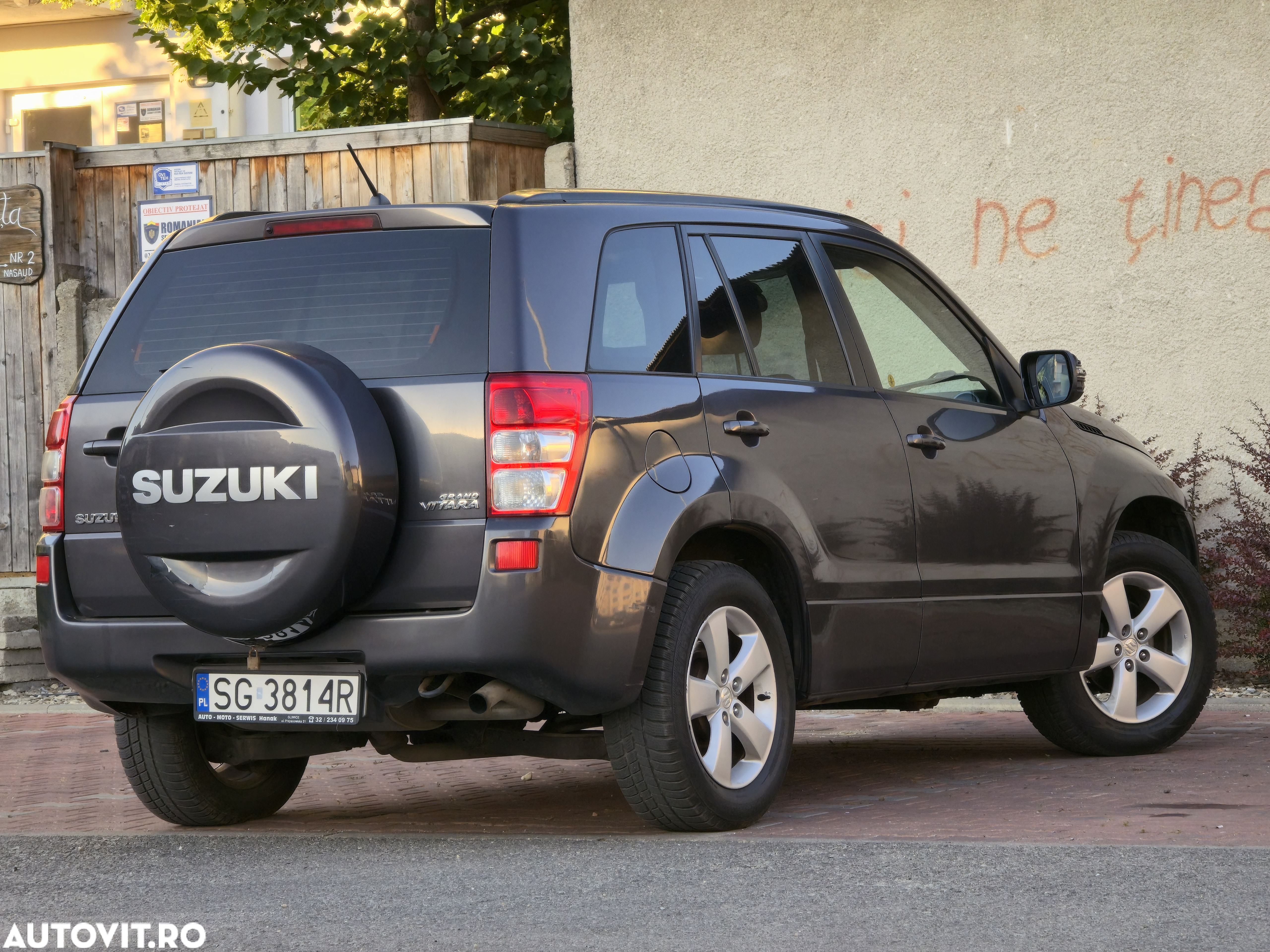 Suzuki Grand Vitara 1.9 DDiS Club - 13