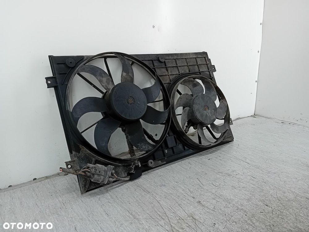 WENTYLATOR CHŁODNICY VW PASSAT B6 1K0121207T 1.9 TDI - 3