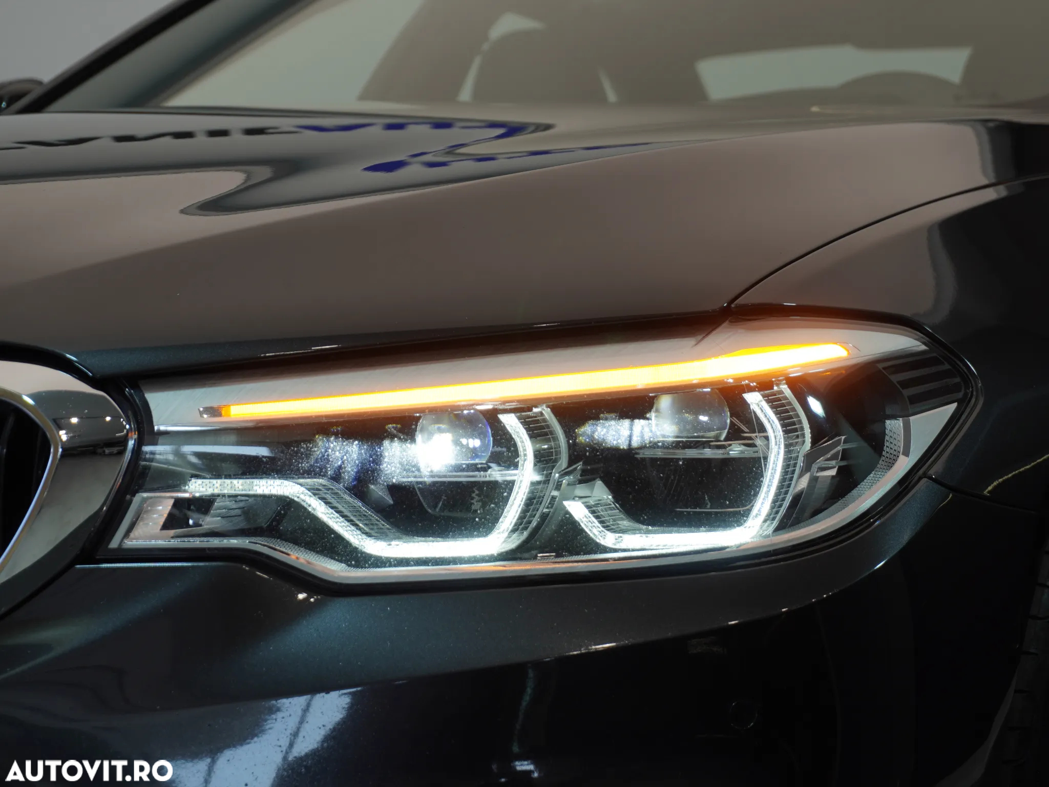 BMW Seria 5 530e - 12