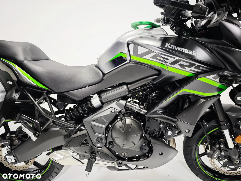 Kawasaki Versys 650 - 11