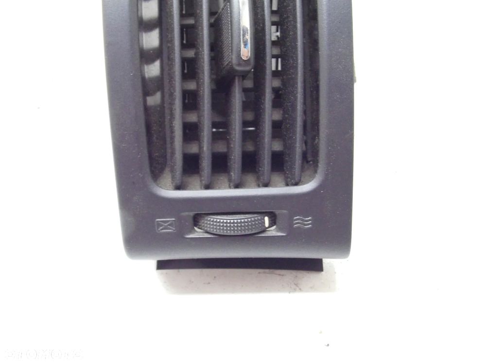 KRATKA NAWIEWU KONSOLI 97480-2R000 HYUNDAI I30 I LIFT LEWA ORYGINAŁ - 2