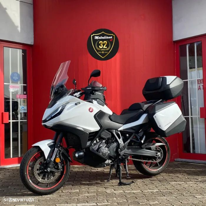 Honda NT 1100 DCT - 1