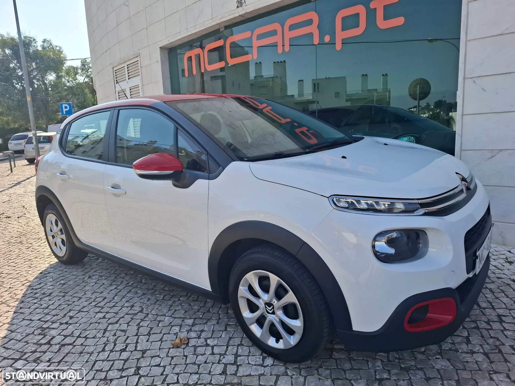 Citroën C3 1.2 PureTech Feel - 1