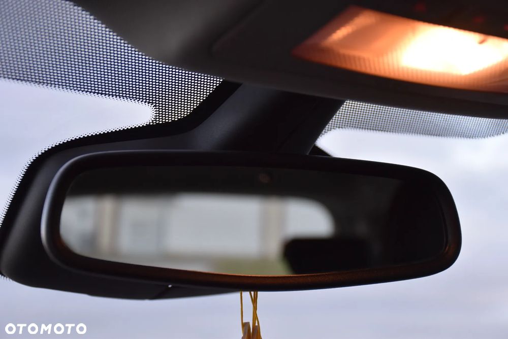 Opel Astra 1.4 Turbo Cosmo - 27