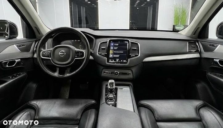 Volvo XC 90 T8 AWD Plug-In Hybrid Inscription 7os - 7