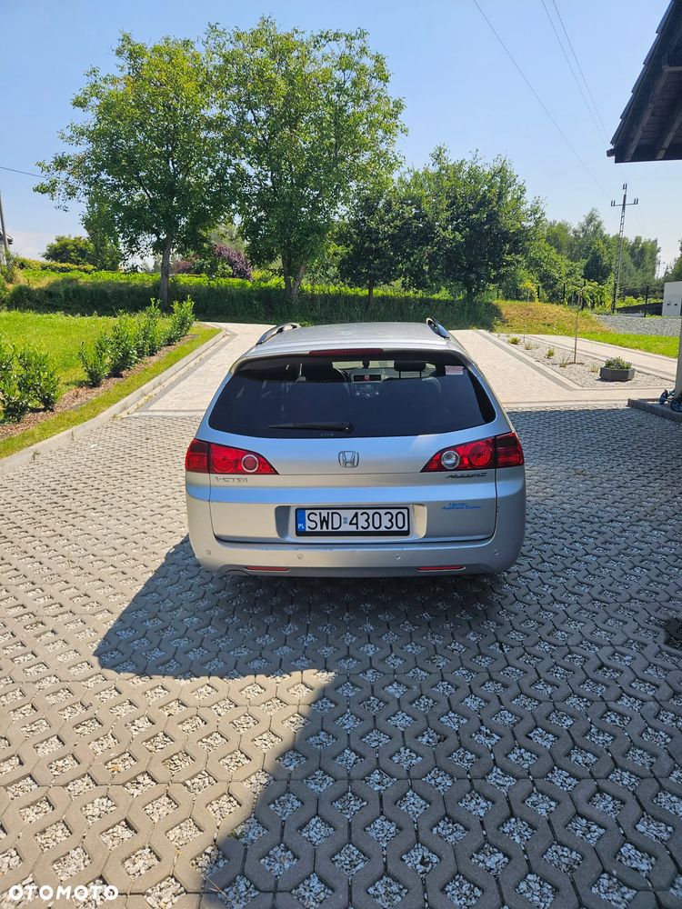 Honda Accord 2.2i-CTDi Executive - 6