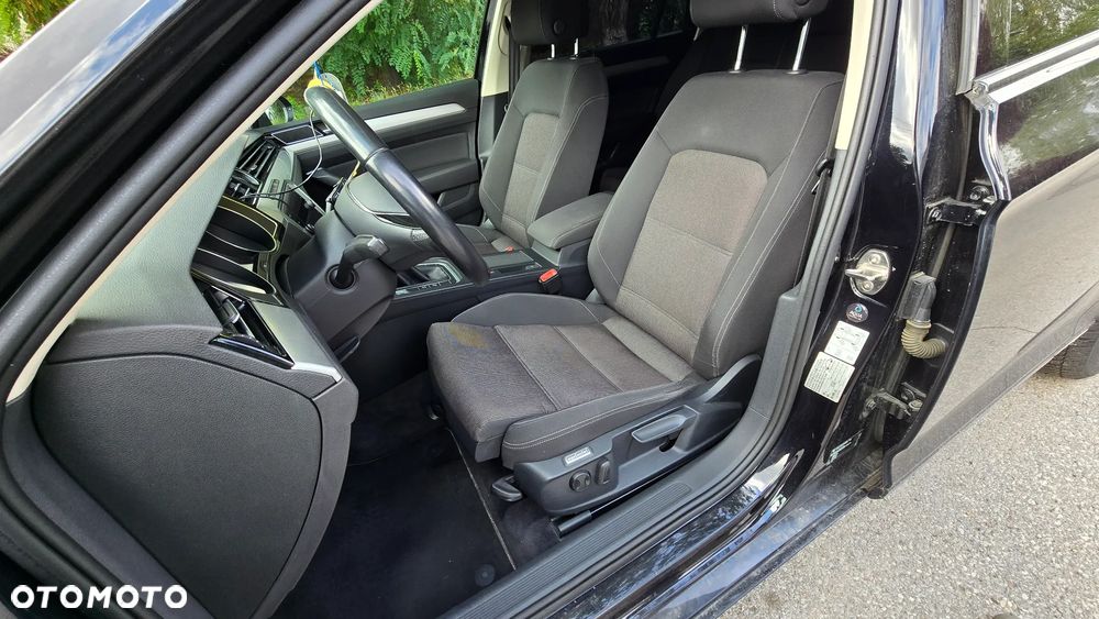 Volkswagen Passat Variant - 25