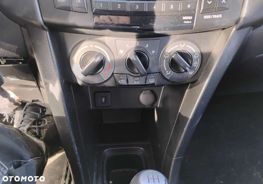 Suzuki Swift - 15