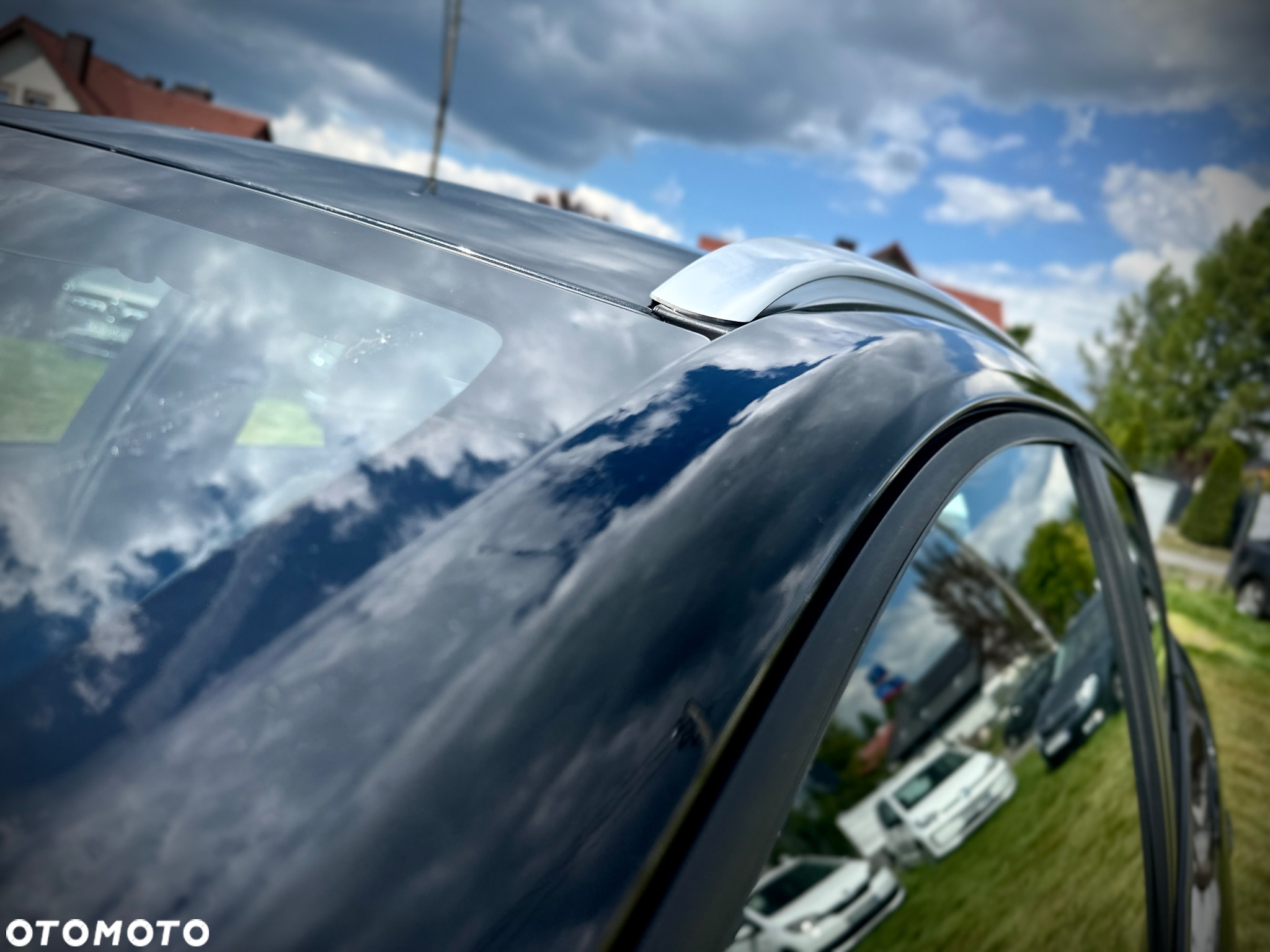 Toyota Corolla 1.8 Hybrid Comfort - 19