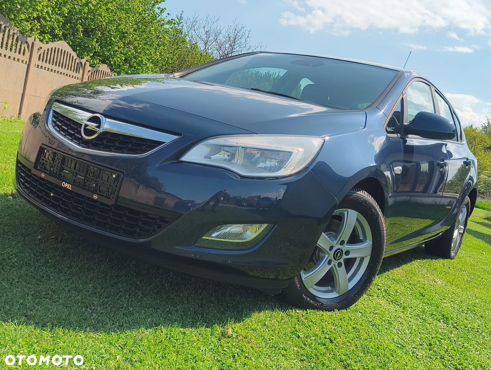 Opel Astra 1.7 CDTI DPF Cosmo - 7