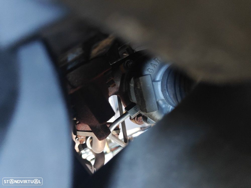 Motor Com Acessorios Volkswagen Passat Variant (3C5) - 8