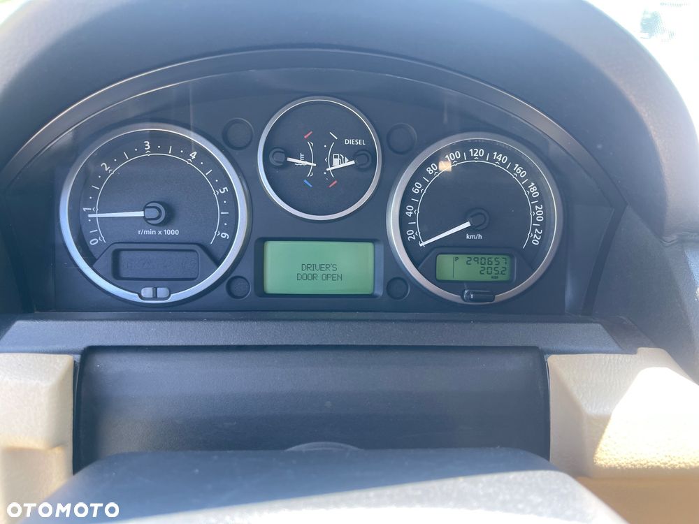 Land Rover Discovery TD V6 SE - 21