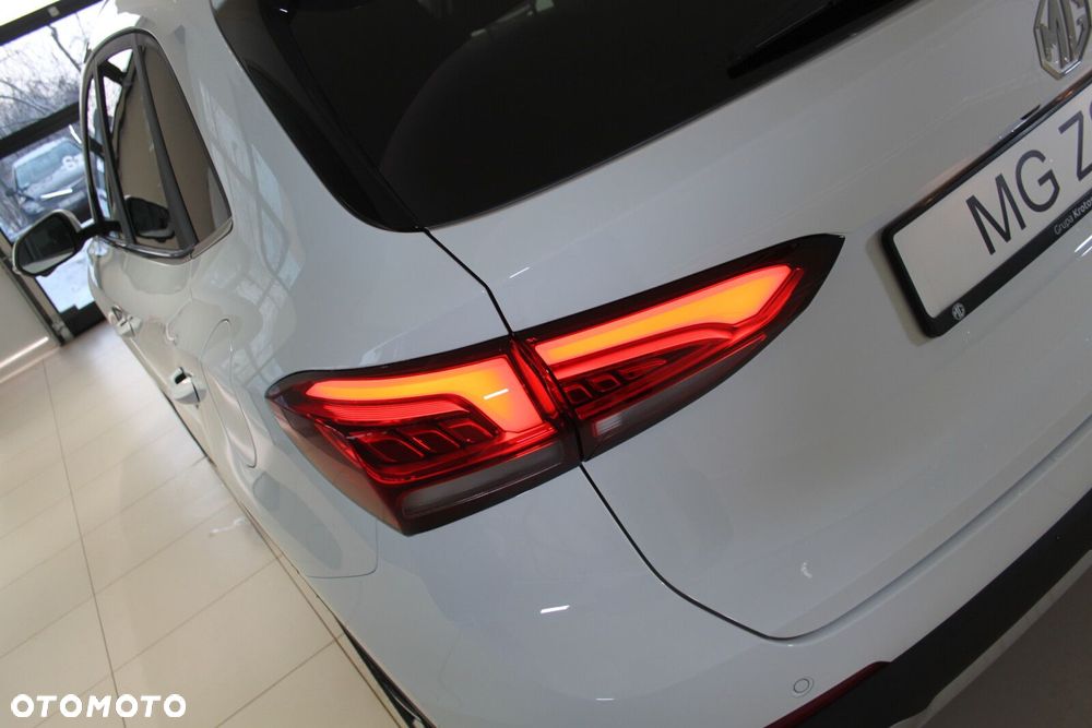 MG ZS - 20