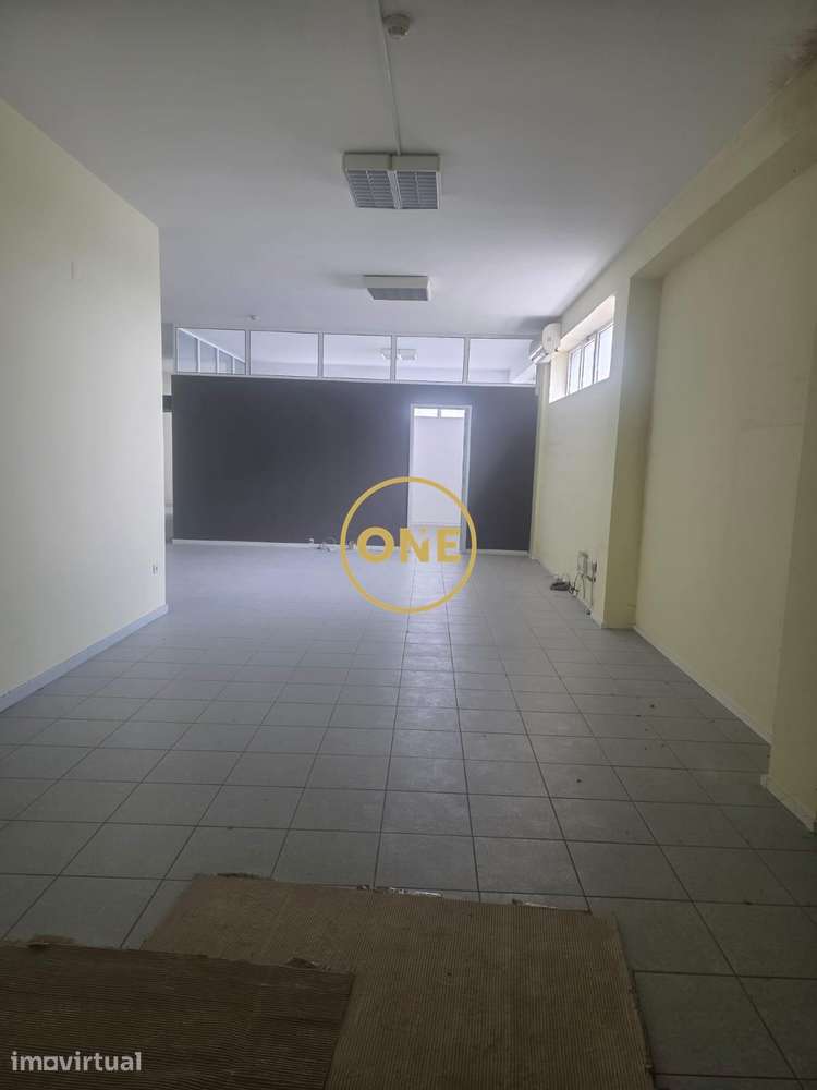 Loja para comércio em Vila Nova de Famalicão - Grande imagem: 2/8