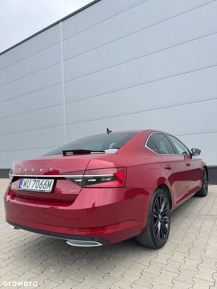 Skoda Superb 2.0 TDI SCR 4x4 L&K DSG - 11