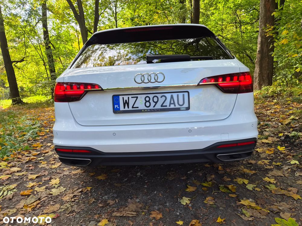 Audi A4 Avant 35 TFSI mHEV - 16